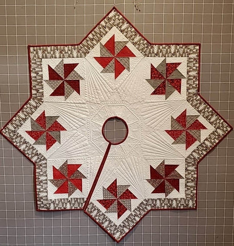 November 2022 Pretty Pinwheel Tree Skirt Skill Builders Club Set
